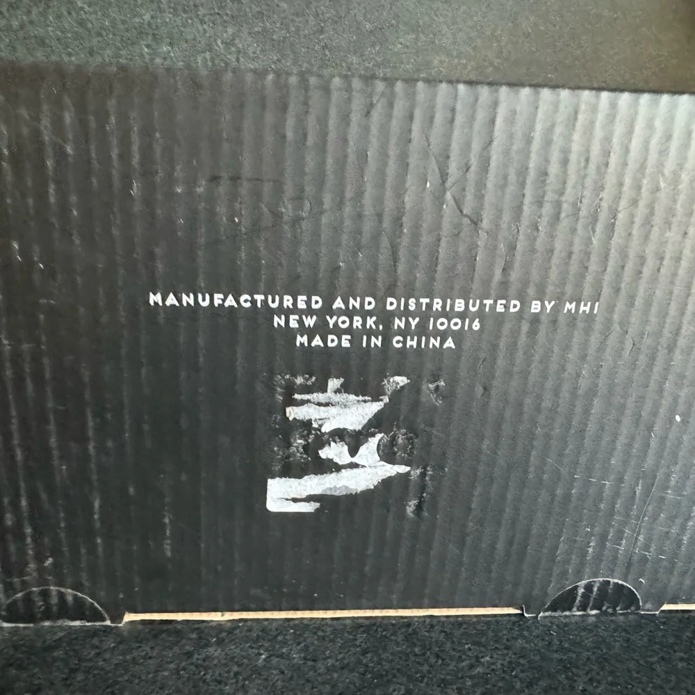 New In Box Pardon My French Set of 2 Ceramic Dog Bowls